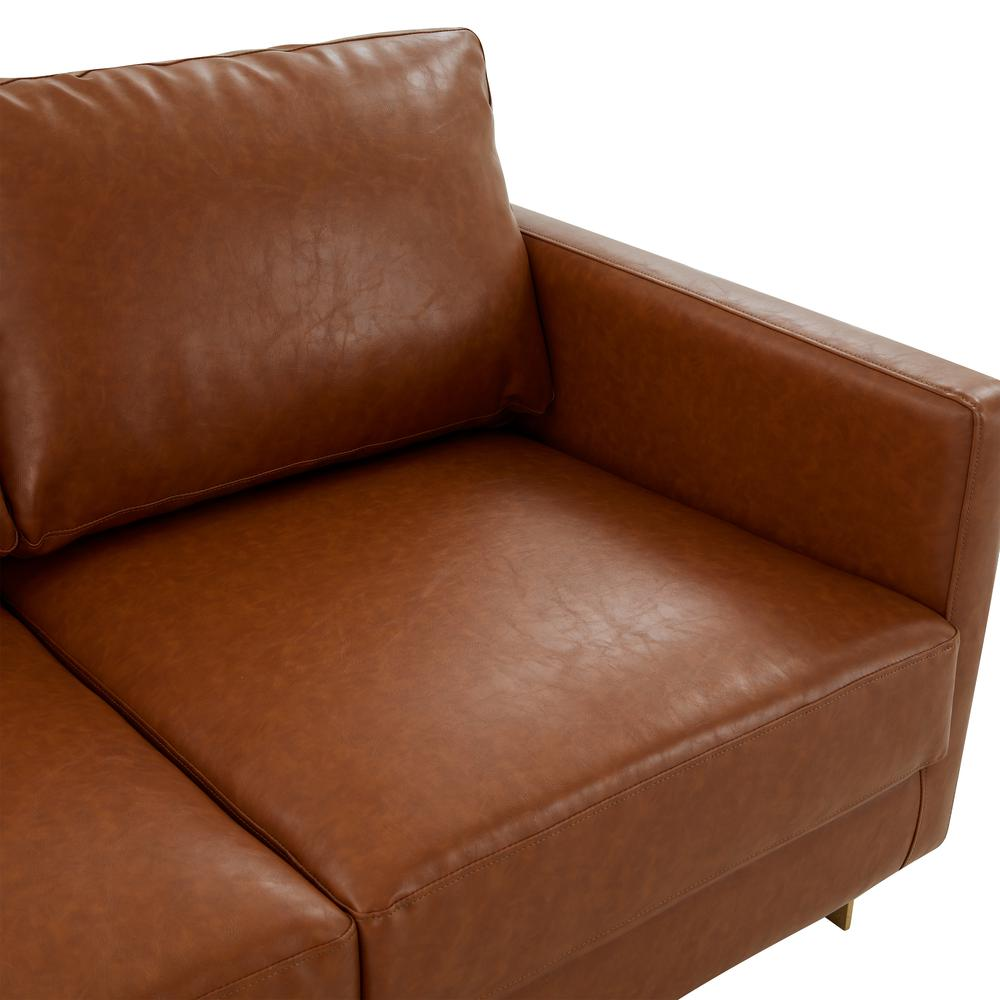 LeisureMod Lincoln Modern Mid-Century Upholstered Leather Loveseat with Gold Frame, Cognac Tan