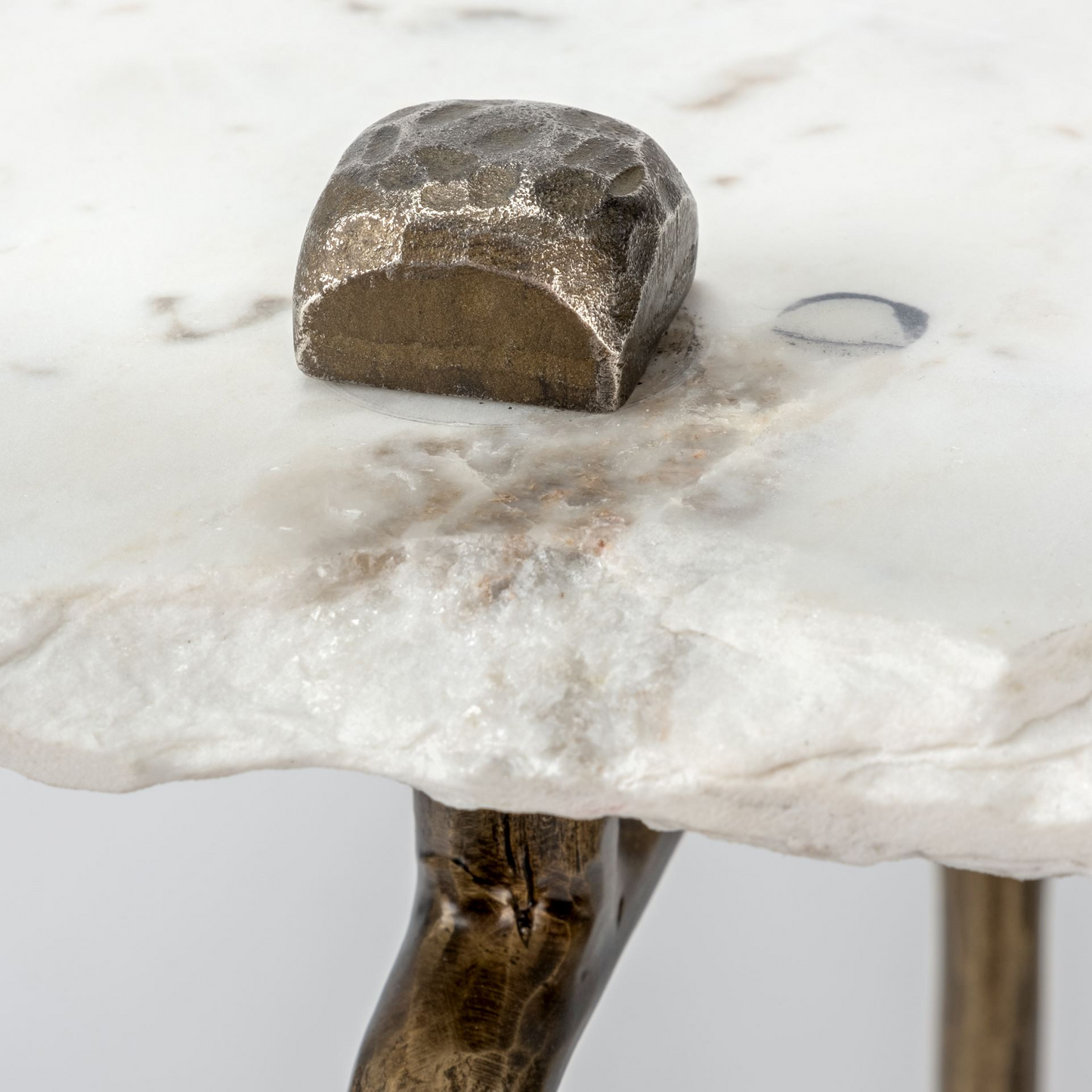 "17"" White and Brown Genuine Marble Console Table"