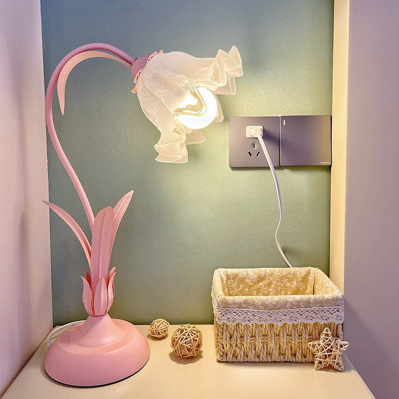 Bedside Flower Minimalist Creative Lily Of The Valley Flower Desk Lamp